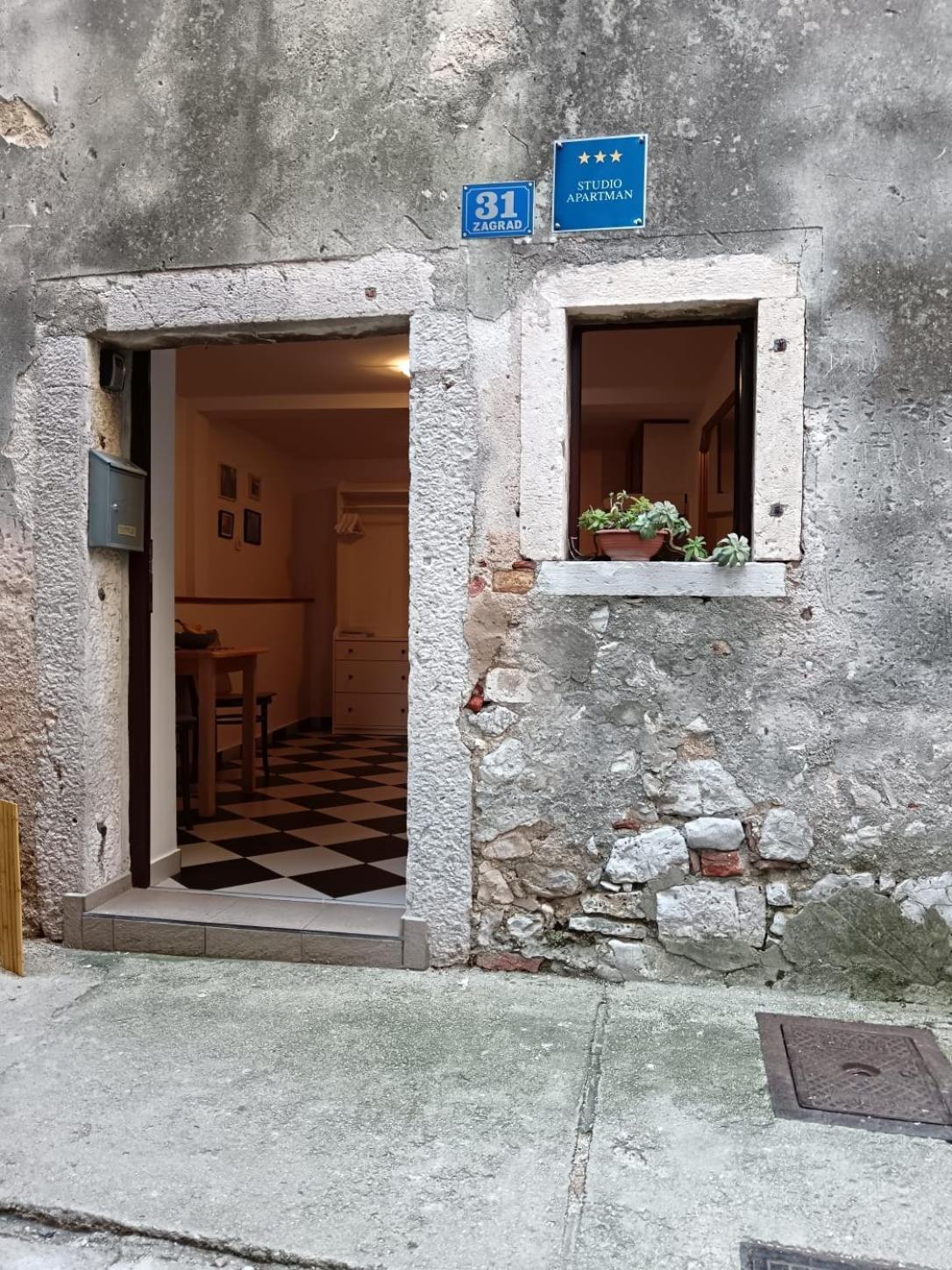 Lamar Cres Εξωτερικό φωτογραφία