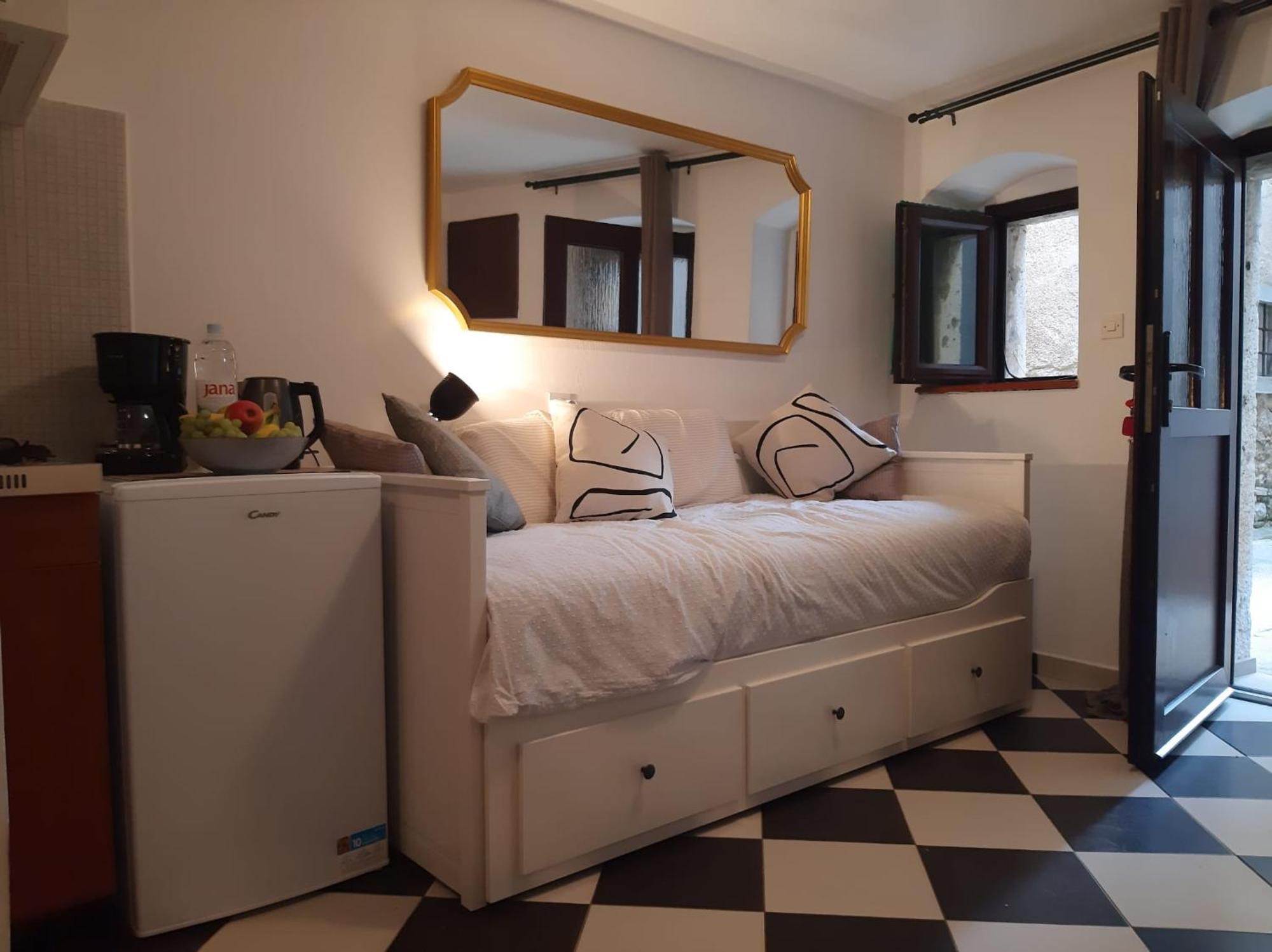 Lamar Cres Εξωτερικό φωτογραφία