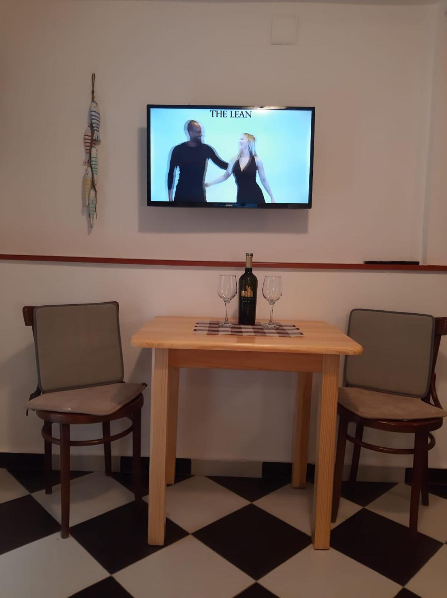 Lamar Cres Εξωτερικό φωτογραφία